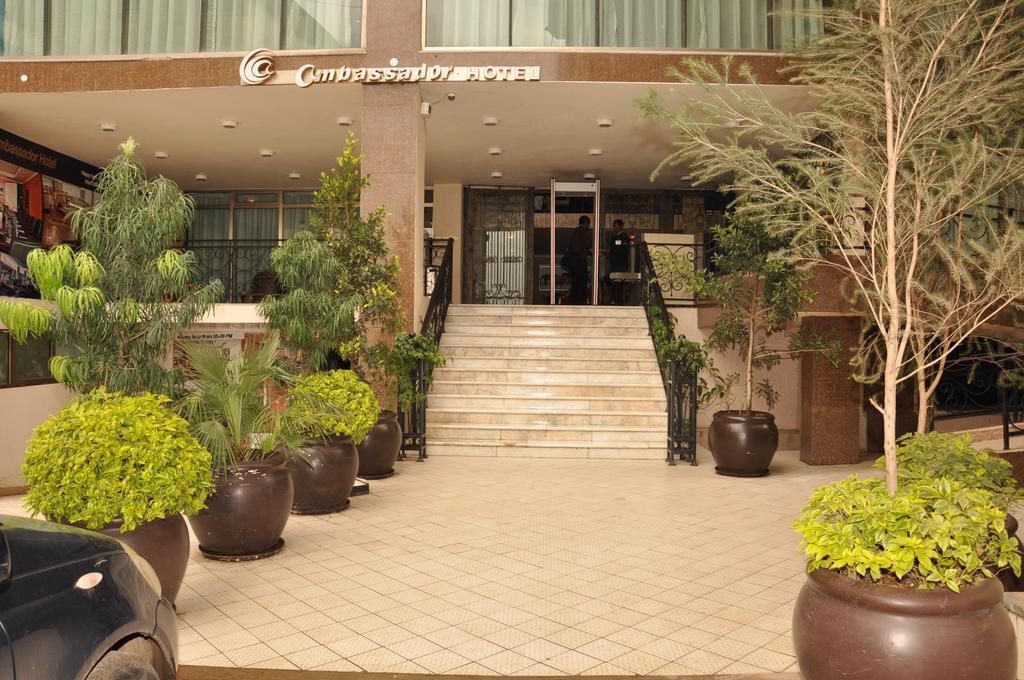 Ambassador Hotel Addis-Abeba Extérieur photo