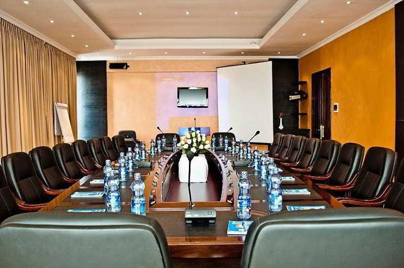 Ambassador Hotel Addis-Abeba Extérieur photo