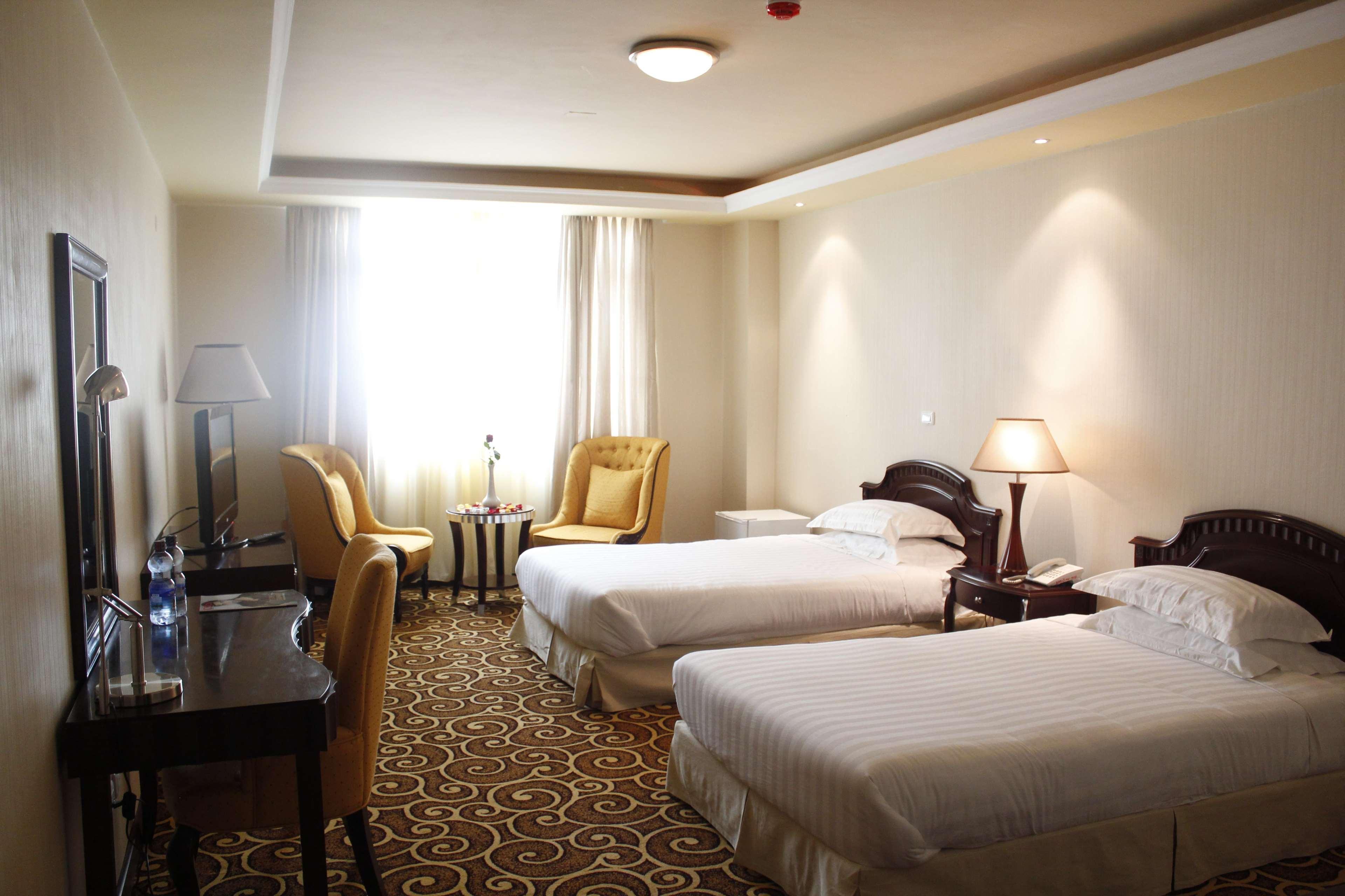 Ambassador Hotel Addis-Abeba Extérieur photo
