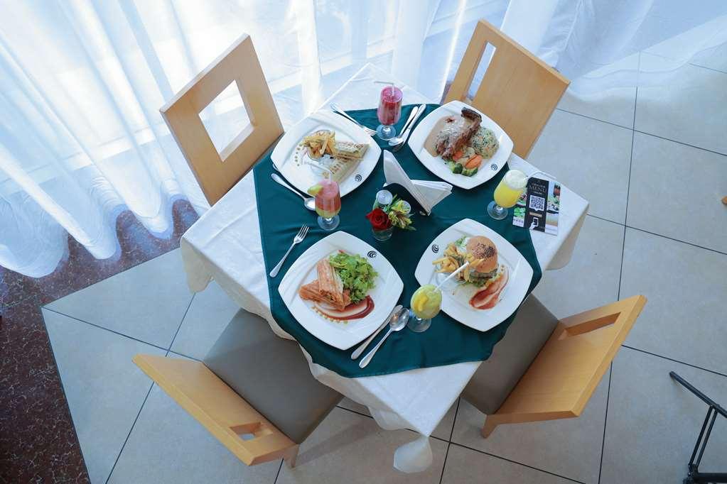 Ambassador Hotel Addis-Abeba Restaurant photo