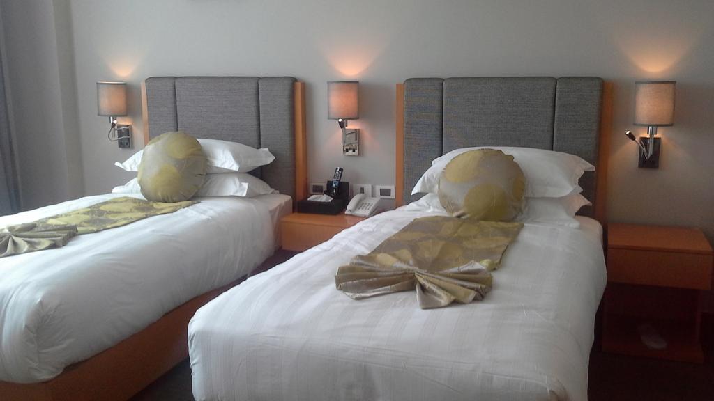 Ambassador Hotel Addis-Abeba Extérieur photo