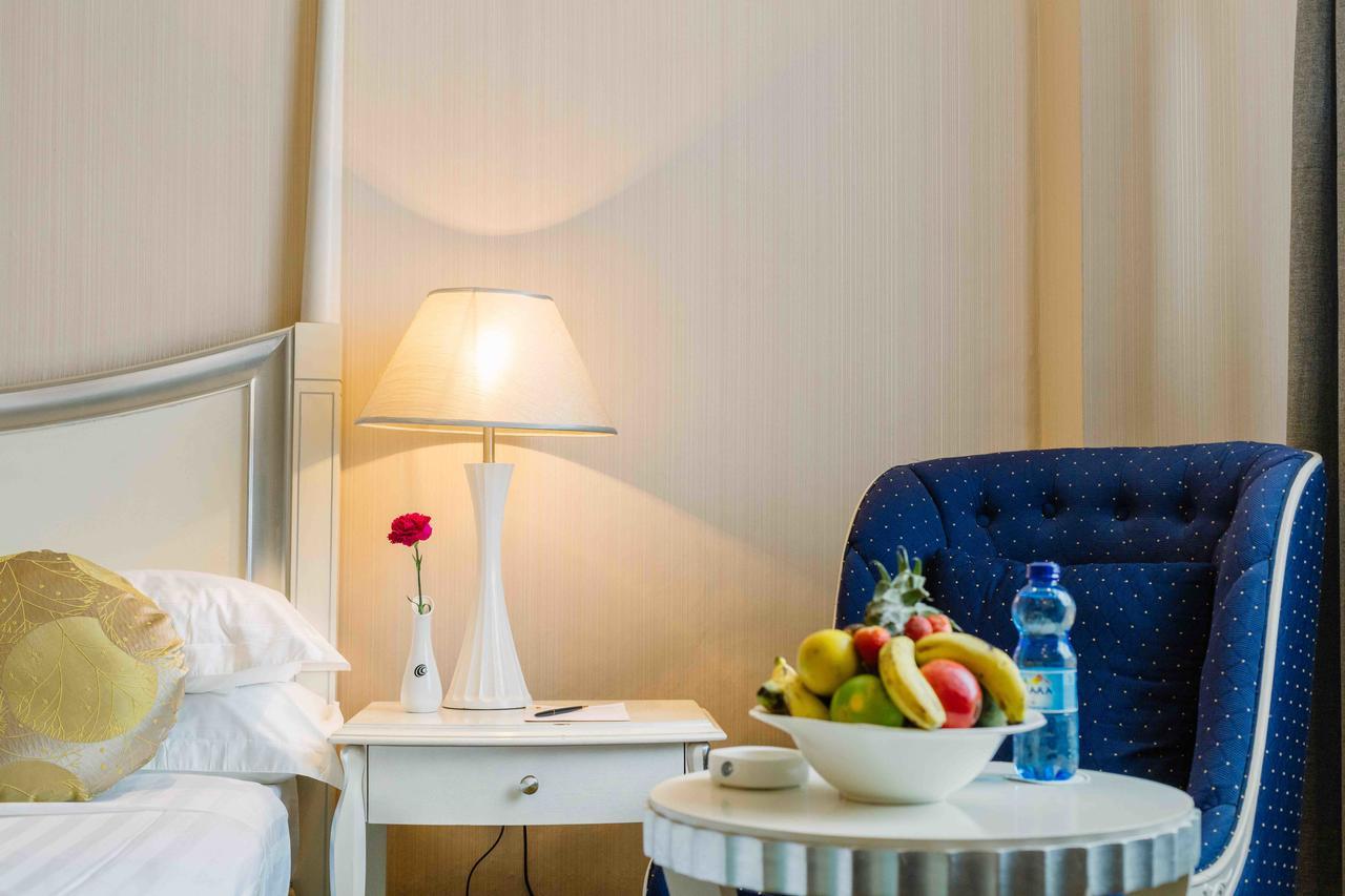 Ambassador Hotel Addis-Abeba Extérieur photo